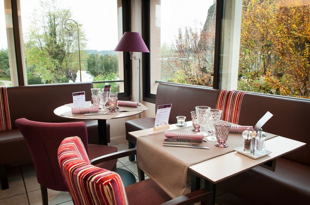 Hôtel-Restaurant Côté Rivage Badefols-sur-Dordogne Exterior foto