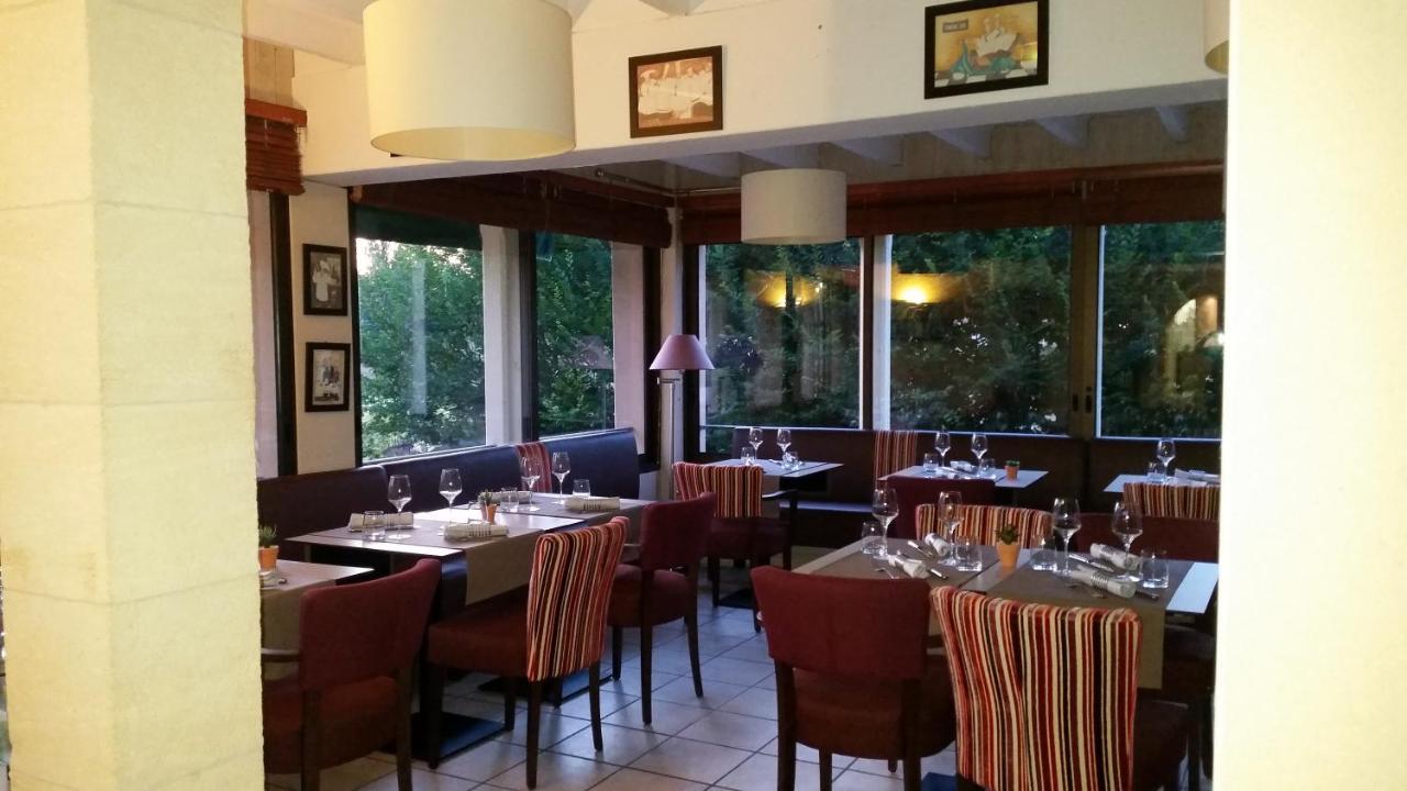 Hôtel-Restaurant Côté Rivage Badefols-sur-Dordogne Exterior foto